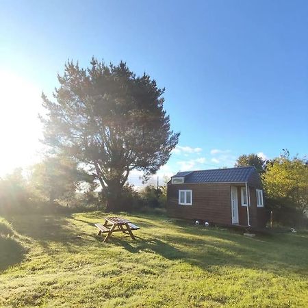 Nuit Insolite En Tiny House Questembert Esterno foto